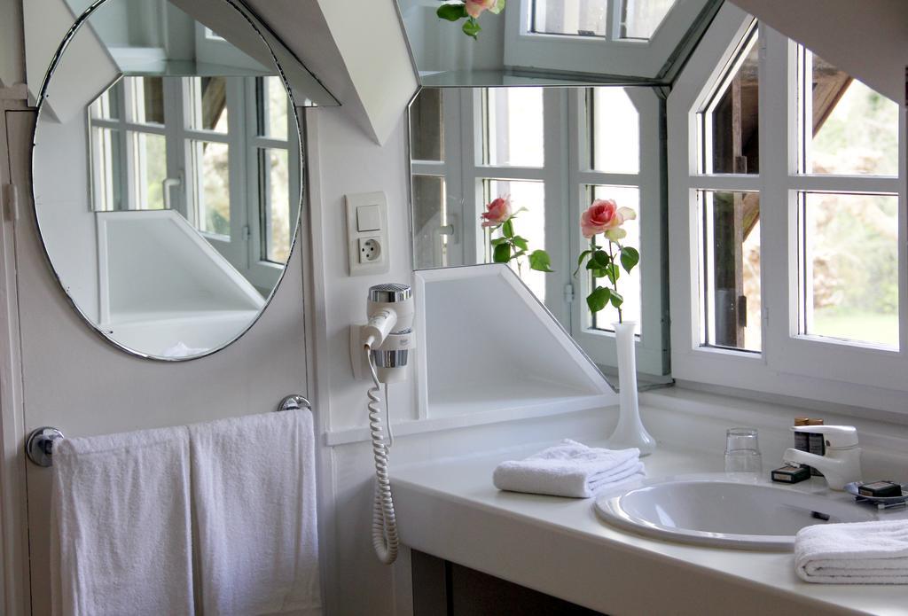 Maison D'Hotes L'Escale Bains les Bains Bagian luar foto
