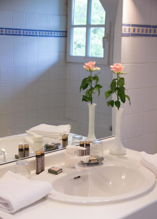 Maison D'Hotes L'Escale Bains les Bains Bagian luar foto