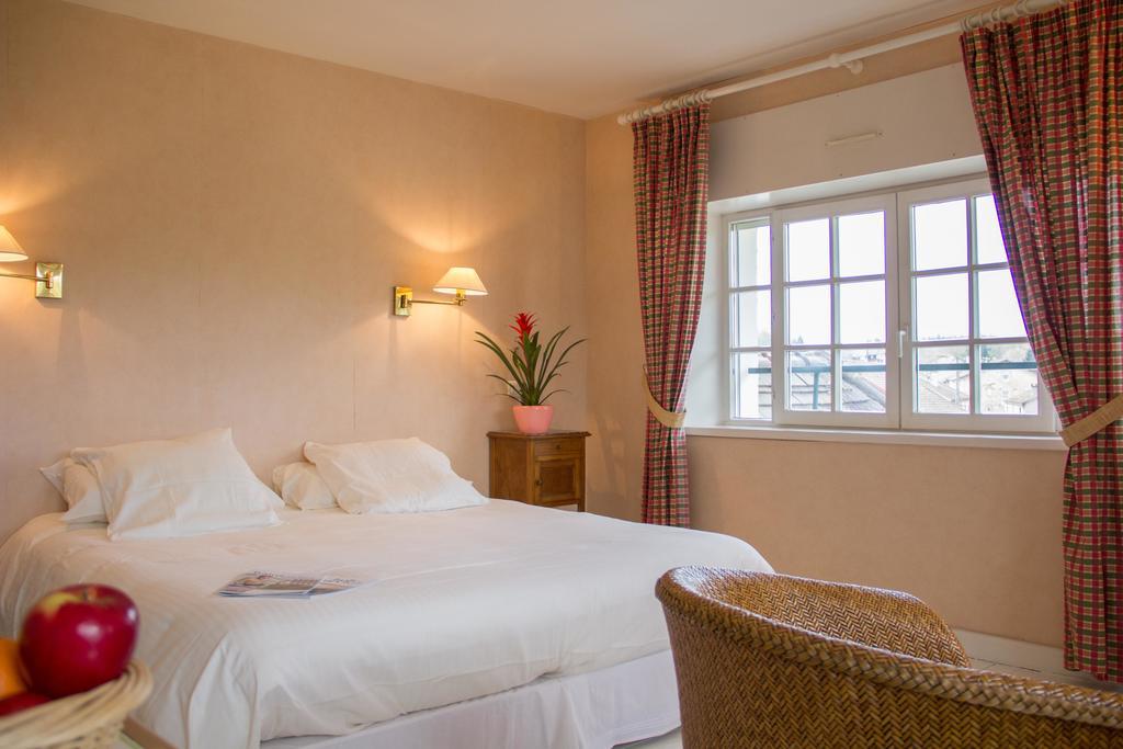 Maison D'Hotes L'Escale Bains les Bains Bagian luar foto