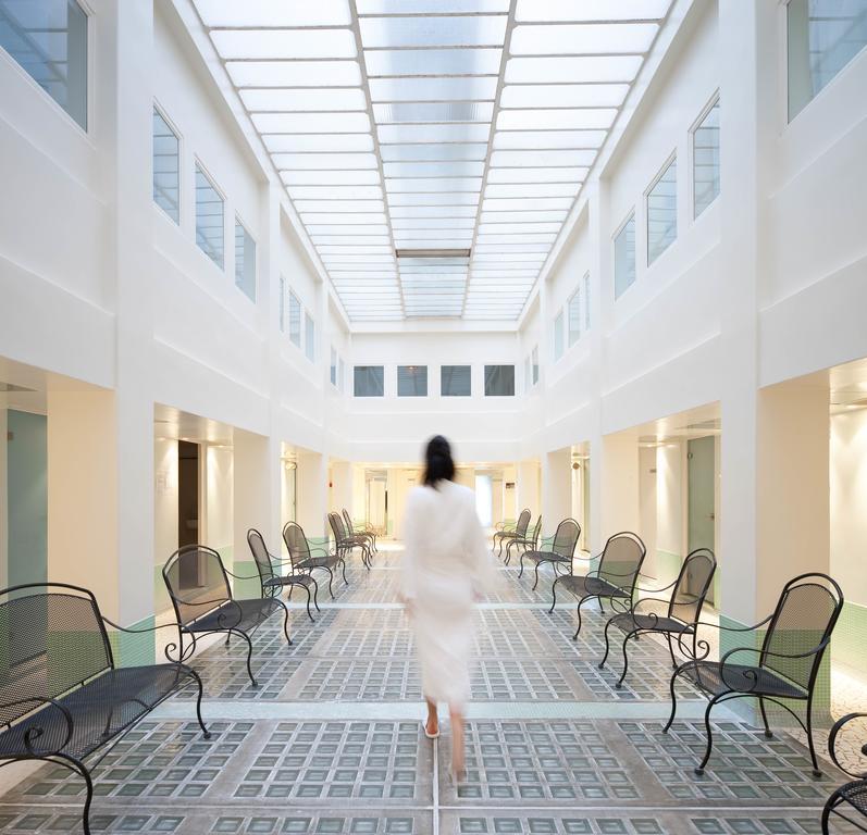 Maison D'Hotes L'Escale Bains les Bains Bagian luar foto